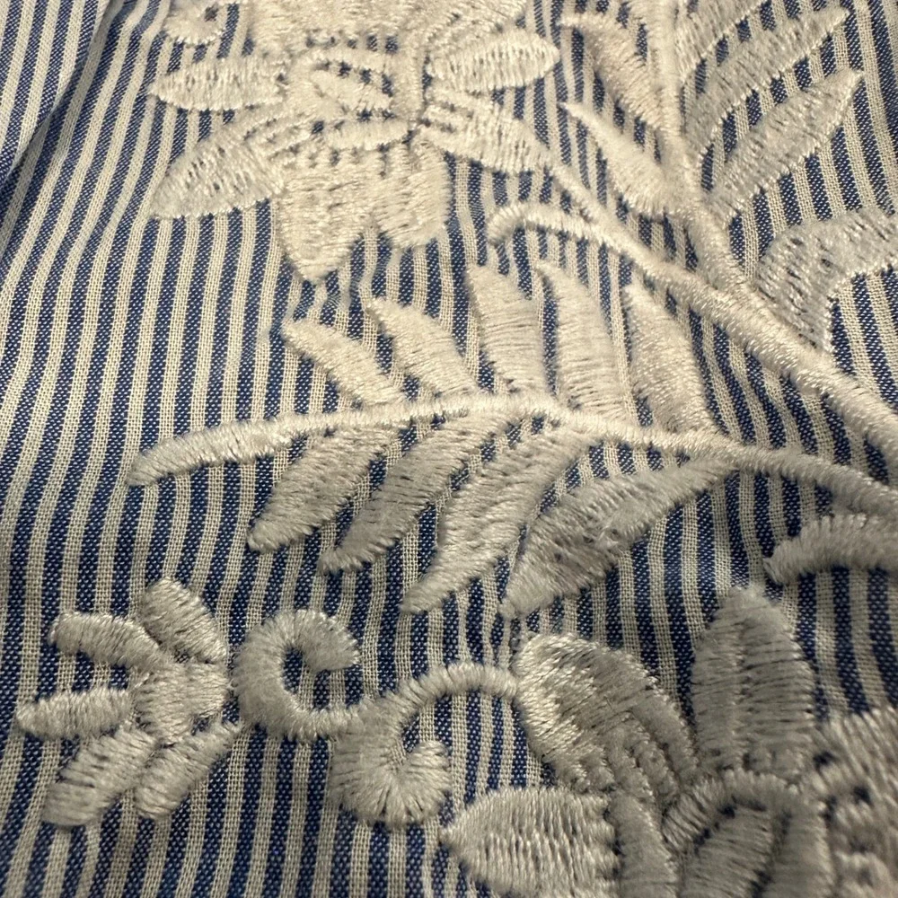 Women's Blouse Blue‎ White Stripe Long Sleeve 100% Cotton Floral Embroidery XL
